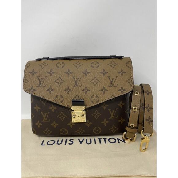 Louis Vuitton Pochette Metis Shoulder Bag Brown Leather Monogram Reverse Coated - Picture 4 of 13